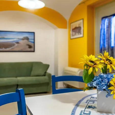 Ampio Bilocale Trino