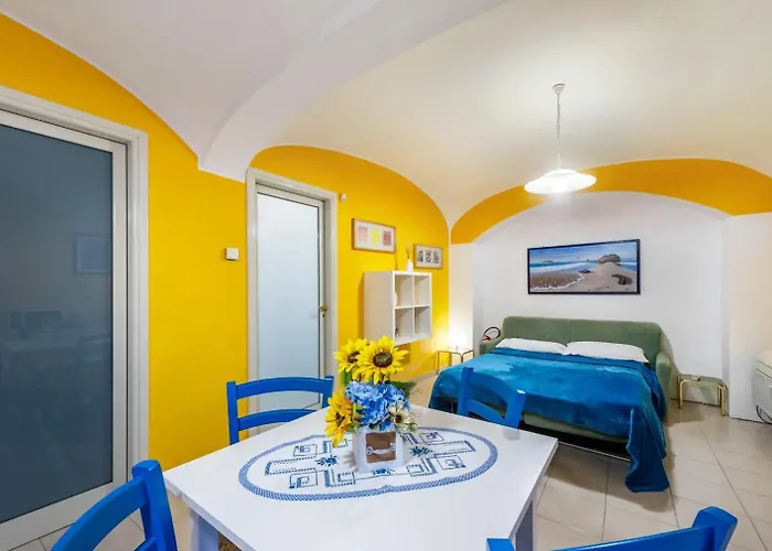 Bilocale In Centro Con Parcheggio Gratuito 4 Persone Appartement